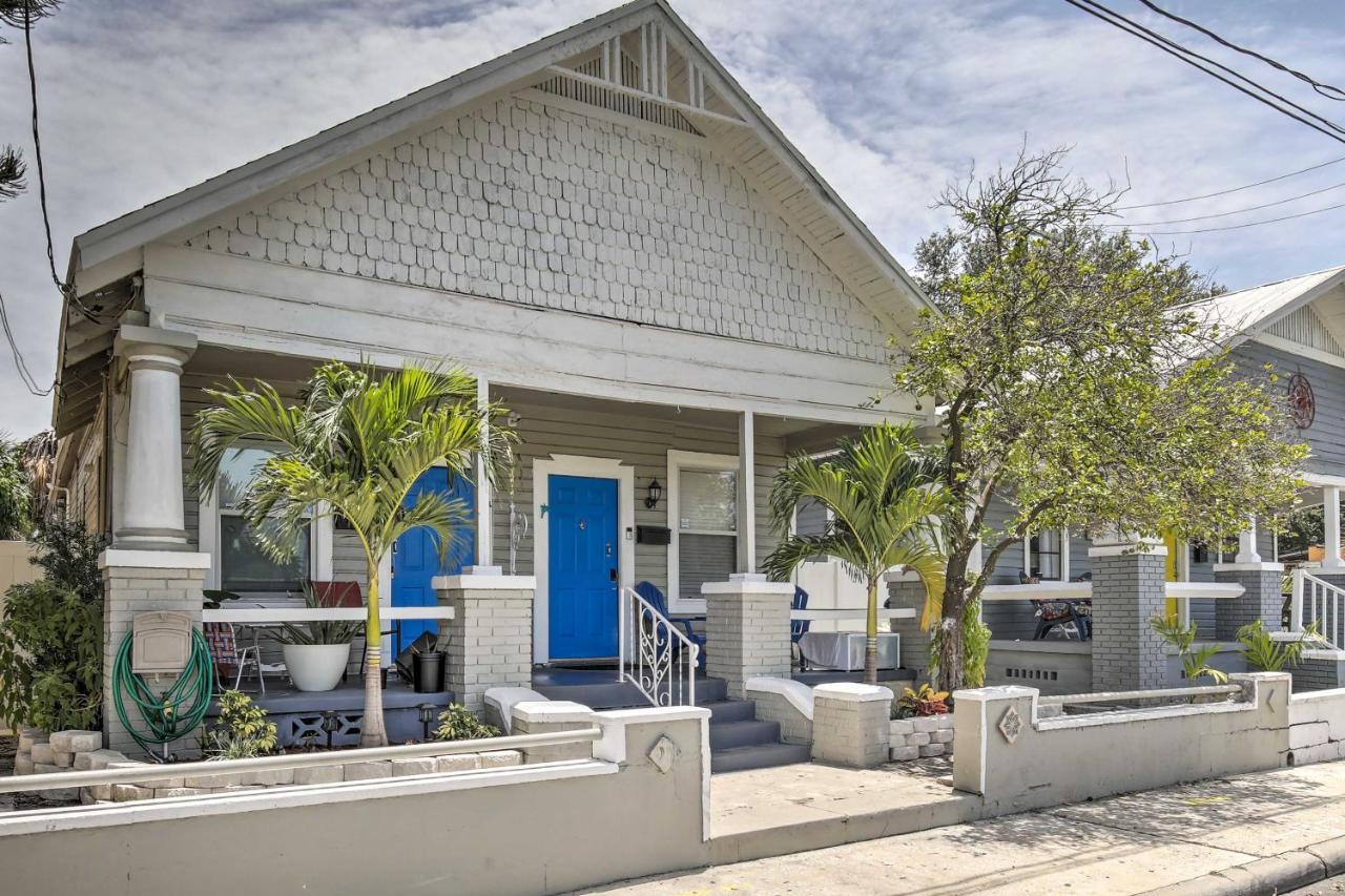 Updated Ybor City House With Fenced Yard Tampa Exteriör bild